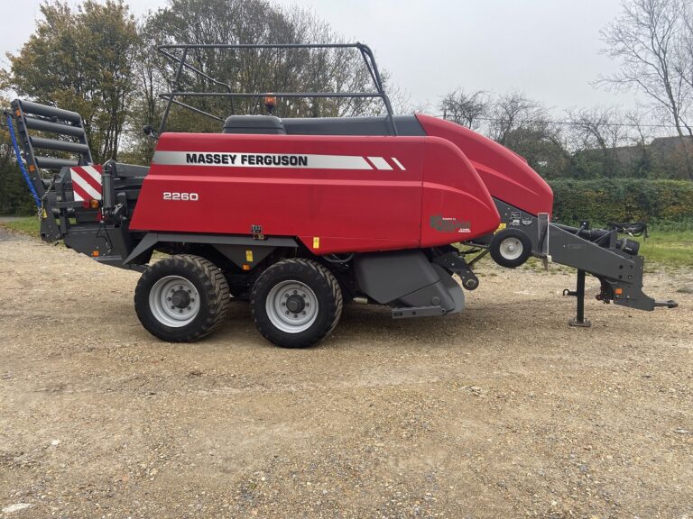 Massey Ferguson 2260 TP