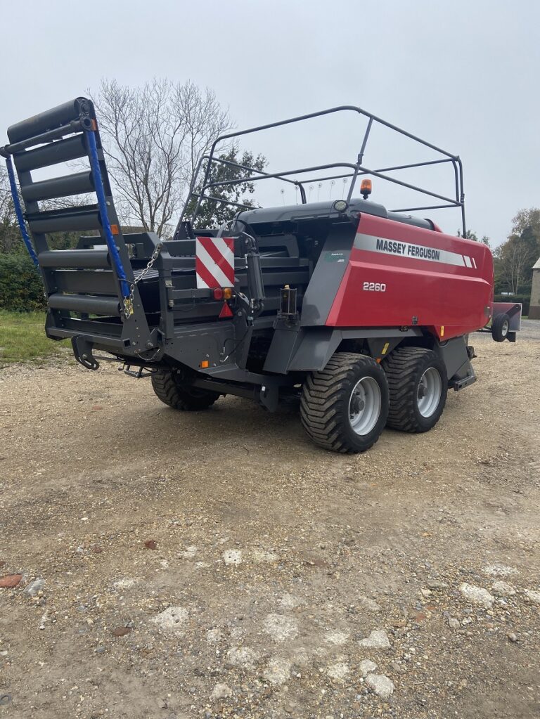Massey Ferguson 2260 TP