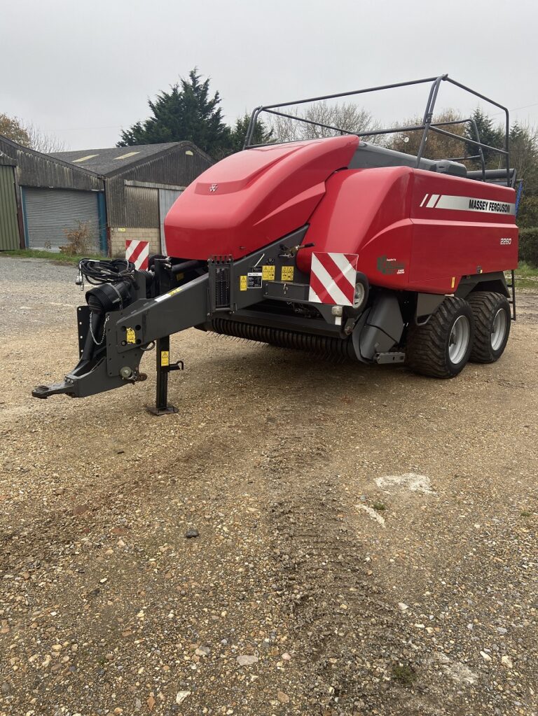 Massey Ferguson 2260 TP