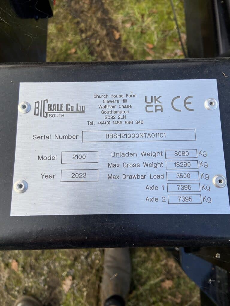 Hunter 2100 Info Plate