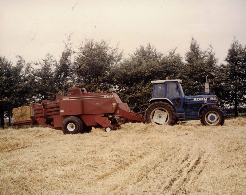 Massey Ferguson 4750