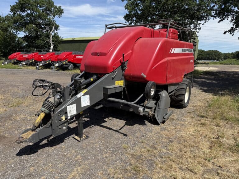 MF 2150 SP (Stock No 910)